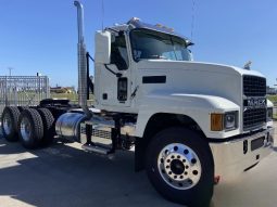 New 2025 Mack Pinnacle PI64 Day Cab in Corpus Christi Texas