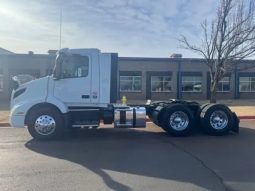 Used 2020 Volvo VNR 300 Day Cab in Oklahoma City oklahoma