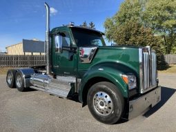 Used 2022 Kenworth W990 Day Cab in Mosinee Wisconsin