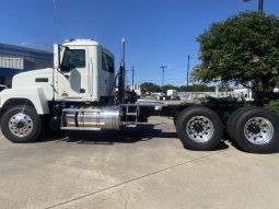 New 2025 Mack Pinnacle PI64 Day Cab in Corpus Christi Texas