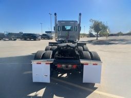 New 2025 Kenworth W900L Day Cab in Lincoln Nebraska