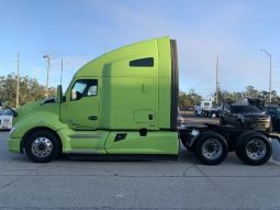 Used 2020 Kenworth T680 Sleeper in Tampa Florida