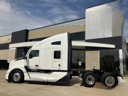 New 2025 Kenworth T660 Sleeper in Windsor Wisconsin