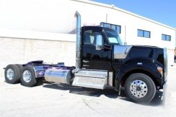 New 2025 Kenworth W990 Day Cab in North Fond Du Lac Wisconsin