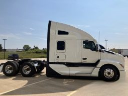 New 2025 Kenworth T660 Sleeper in Windsor Wisconsin