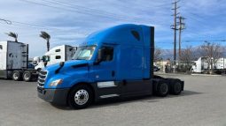 Used 2021 Freightliner Cascadia Sleeper in Fontana California