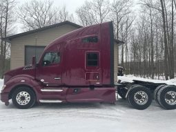 Used 2021 Kenworth T680 Sleeper in Mosinee Wisconsin