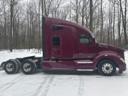 Used 2021 Kenworth T680 Sleeper in Mosinee Wisconsin