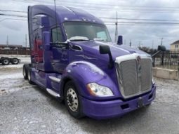 Used 2020 Kenworth T680 Sleeper in Dearborn Míchigan