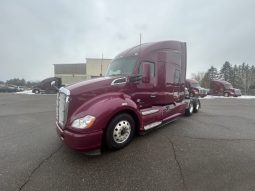 Used 2021 Kenworth T680 Sleeper in Mosinee Wisconsin