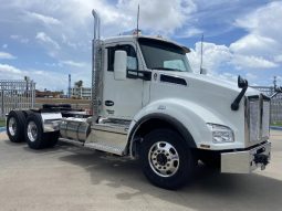 New 2025 Kenworth T880 Day Cab in Corpus Christi Texas