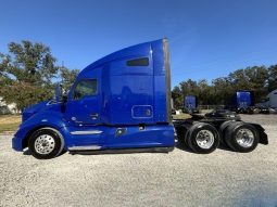 Used 2021 Kenworth T680 Sleeper in Lakeland Florida