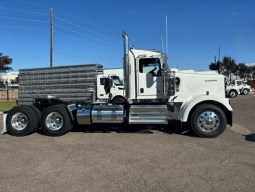 New 2025 Kenworth W900L Day Cab in Olathe Kansas