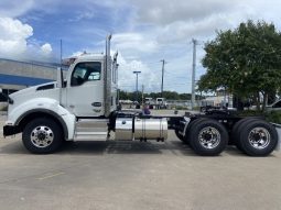 New 2025 Kenworth T880 Day Cab in Corpus Christi Texas