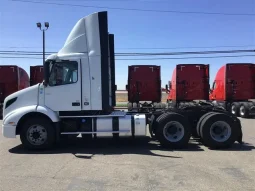 Used 2020 Volvo VNR 300 Day Cab in French Camp California