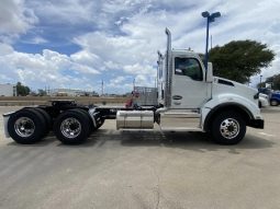 New 2025 Kenworth T880 Day Cab in Corpus Christi Texas