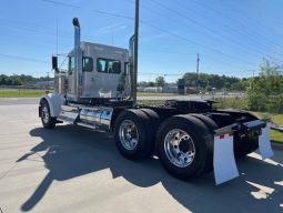 New 2025 Kenworth W900L Day Cab in Clinton North Carolina