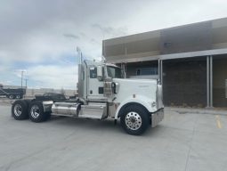 New 2025 Kenworth W900L Day Cab in Colorado Springs Colorado