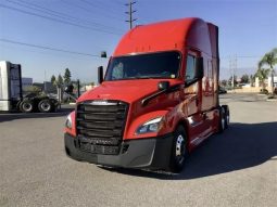 Used 2022 Freightliner Cascadia Sleeper in Fontana California