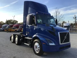 Used 2020 Volvo VNR 300 Day Cab in Maple Shade New Jersey