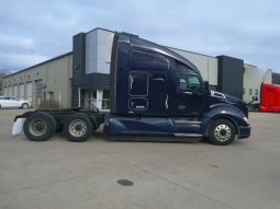 Used 2020 Kenworth T680 Sleeper in Tampa Florida