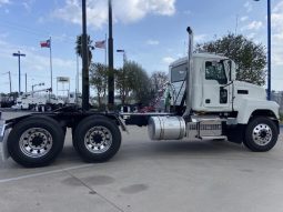 New 2025 Mack Pinnacle PI64 Day Cab in Corpus Christi Texas