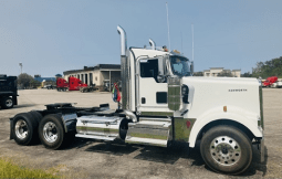 New 2025 Kenworth W900L Day Cab in Van Buren Arkansas