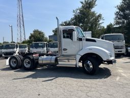 New 2025 Kenworth T880 Day Cab in Raleigh North Carolina