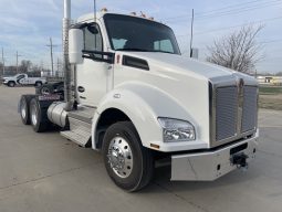 New 2025 Kenworth T880 Day Cab in St. Joseph Missouri