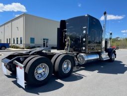 New 2025 Kenworth W900L Sleeper in Clinton North Carolina