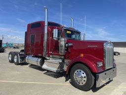 New 2025 Kenworth W900L Sleeper in St. Joseph Missouri