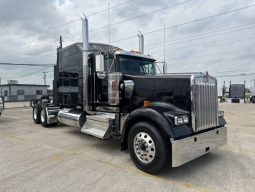 New 2025 Kenworth W900L Sleeper in Hickory North Carolina