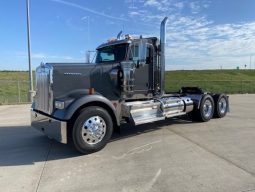 New 2025 Kenworth W900L Day Cab in Salina Kansas