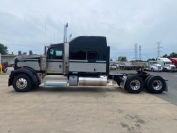 New 2025 Kenworth W900L Sleeper in Concord North Carolina