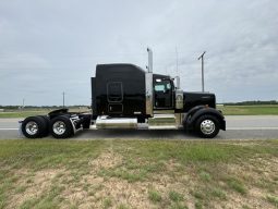 New 2025 Kenworth W900L Sleeper in Little Rock Arkansas