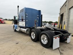 New 2025 Kenworth W900L Sleeper in Dallas Texas