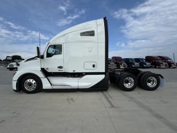 New 2025 Kenworth T680 Sleeper in Tulsa oklahoma