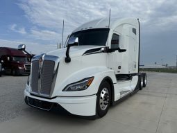 New 2025 Kenworth T680 Sleeper in Tulsa oklahoma