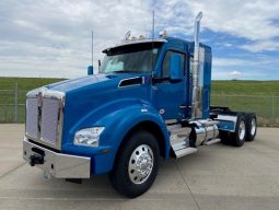 New 2025 Kenworth T880 Sleeper in Salina Kansas