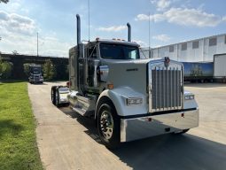 New 2025 Kenworth W900L Sleeper in Murfreesboro Tennessee