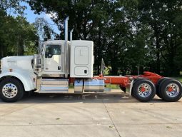 New 2025 Kenworth W900L Sleeper in Murfreesboro Tennessee