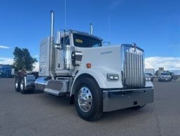 New 2025 Kenworth W900L Sleeper in Grand Junction Colorado