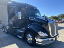 Used 2020 Kenworth T680 Sleeper in Gainesville Georgia