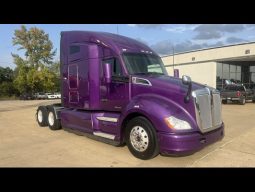 Used 2021 Kenworth T680 Sleeper in Texarkana Texas