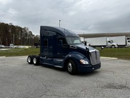 Used 2022 Kenworth T680 Sleeper in Knoxville Tennessee