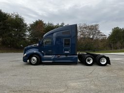 Used 2022 Kenworth T680 Sleeper in Knoxville Tennessee