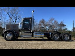 Used 2021 Kenworth W900L Day Cab in Texarkana Texas