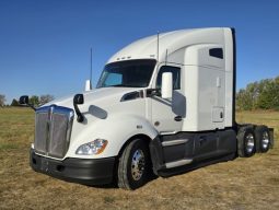 Used 2021 Kenworth T680 Sleeper in Cedar Rapids Iowa