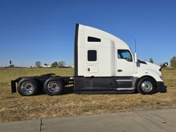 Used 2021 Kenworth T680 Sleeper in Cedar Rapids Iowa