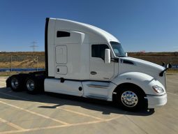 Used 2021 Kenworth T680 Sleeper in Alvarado Texas